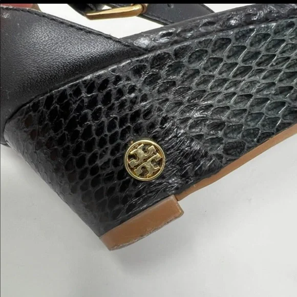 Tory Burch Savannah Wedge Black Gold Sandal Women Size 6 - Picture 7 of 11
